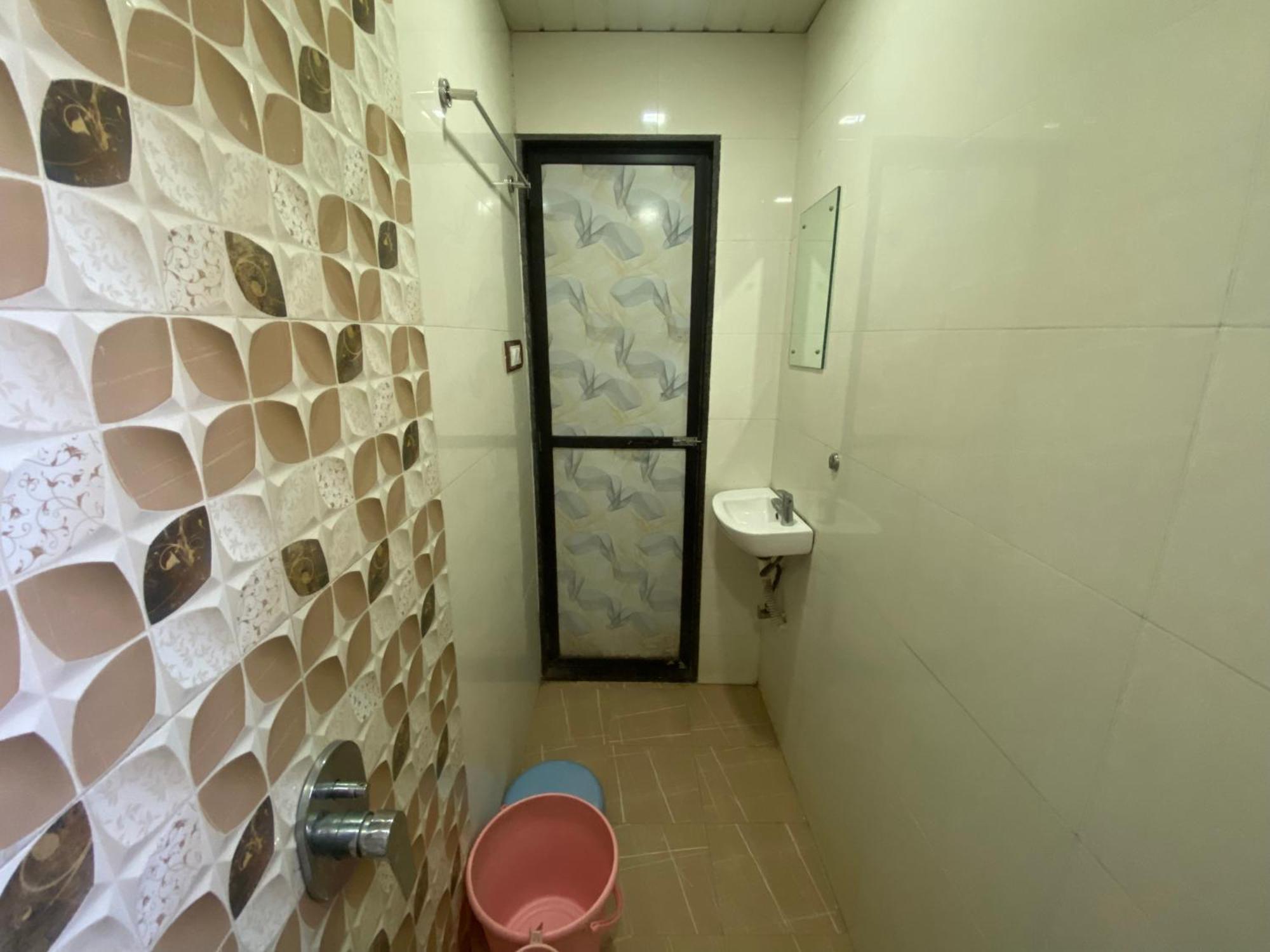 Hotel Apsara- Near J J Hospital Mumbai Exterior foto