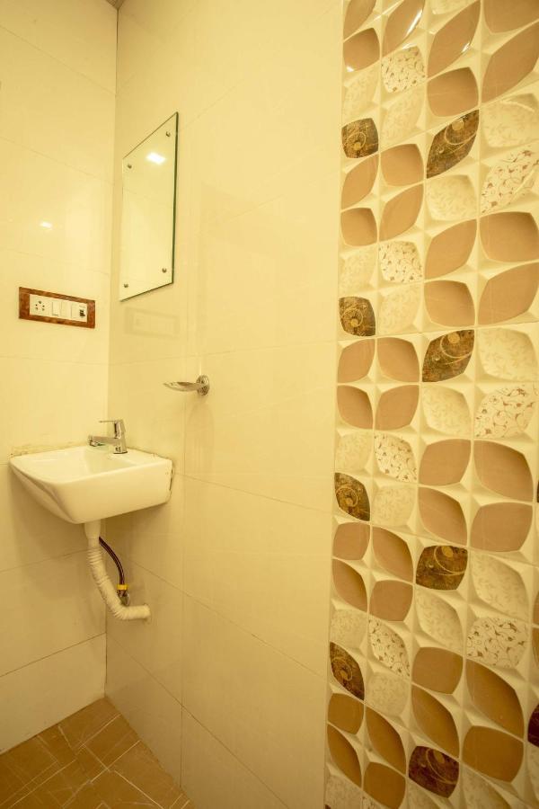 Hotel Apsara- Near J J Hospital Mumbai Exterior foto
